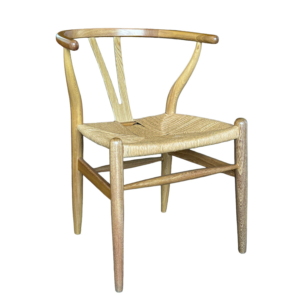 Silla Wishbone por Olmo